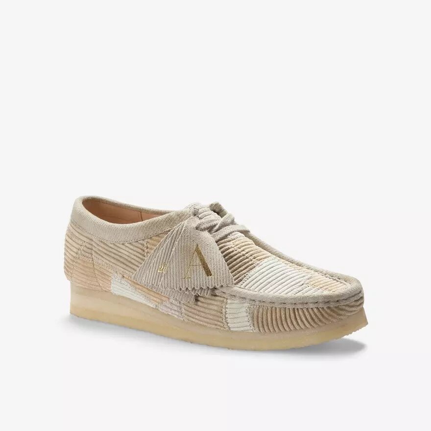 Aleali May X Wallabee Aleali May X Wallabee