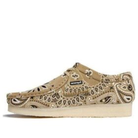 Clarks x Supreme Wallabee Bandana “Khaki” 26142398