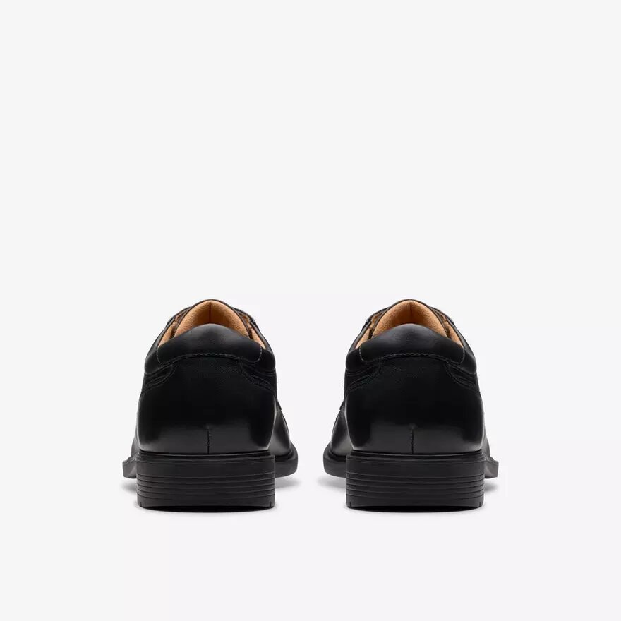 Men’s Eldredge Cap Black Leather Oxford Shoes| Clarks Men’s Eldredge Cap Black Leather Oxford Shoes| Clarks