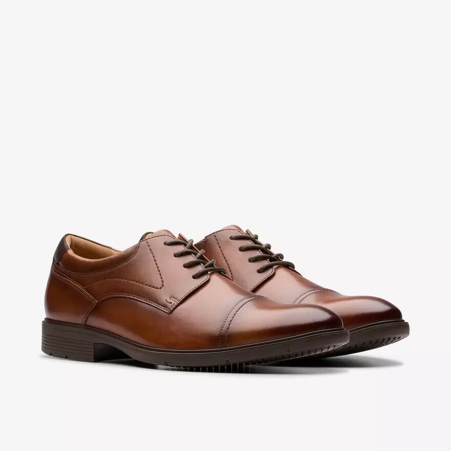 Men’s Eldredge Cap Dark Tan Leather Oxford Shoes| Clarks Men’s Eldredge Cap Dark Tan Leather Oxford Shoes| Clarks