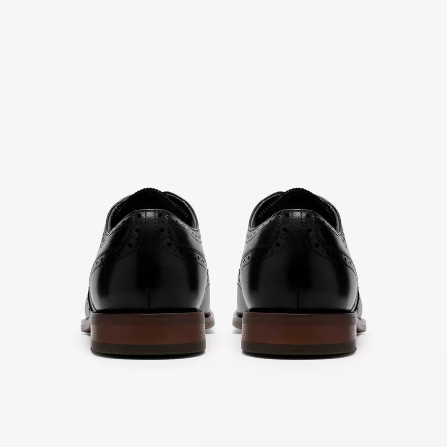 Mens Bowburn Tip Black Leather Oxfords Mens Bowburn Tip Black Leather Oxfords