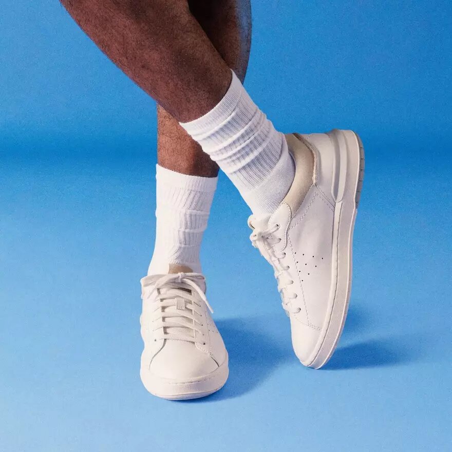 Mens Courtlite2 Run White Leather Sneakers Mens Courtlite2 Run White Leather Sneakers
