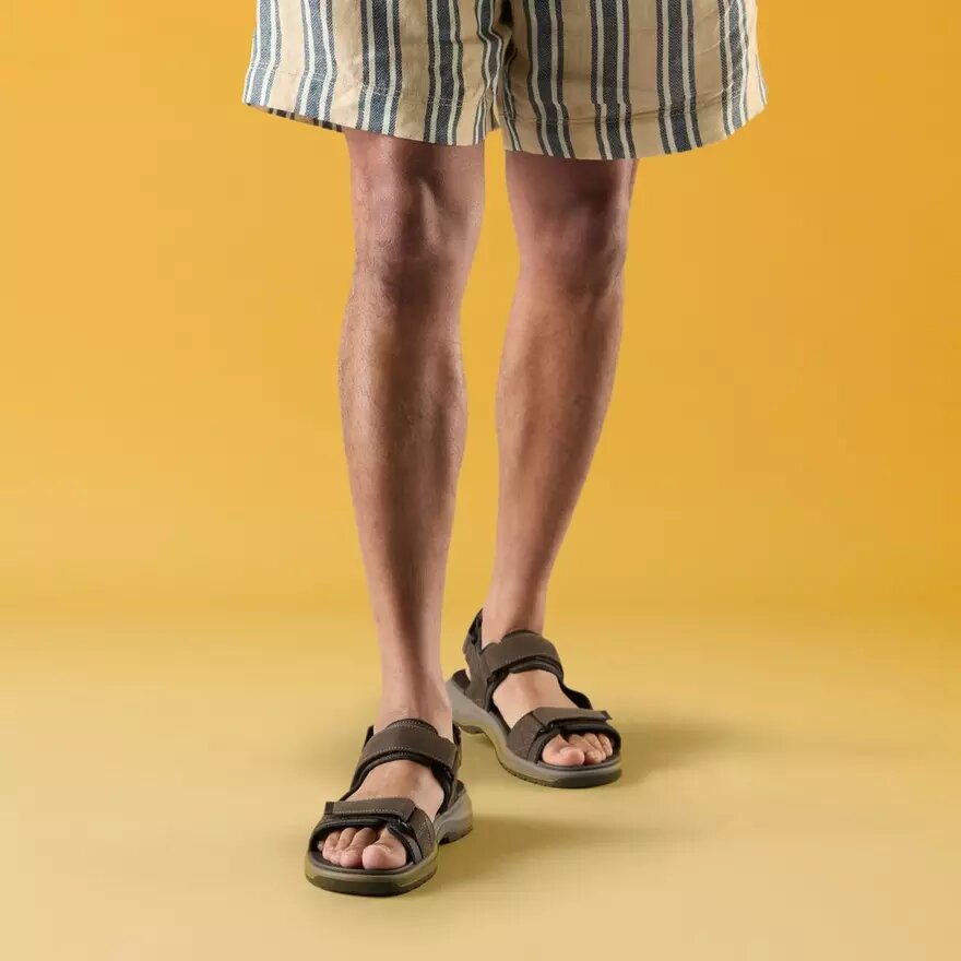 Mens Guideview Trek Beeswax Leather Sandals Mens Guideview Trek Beeswax Leather Sandals