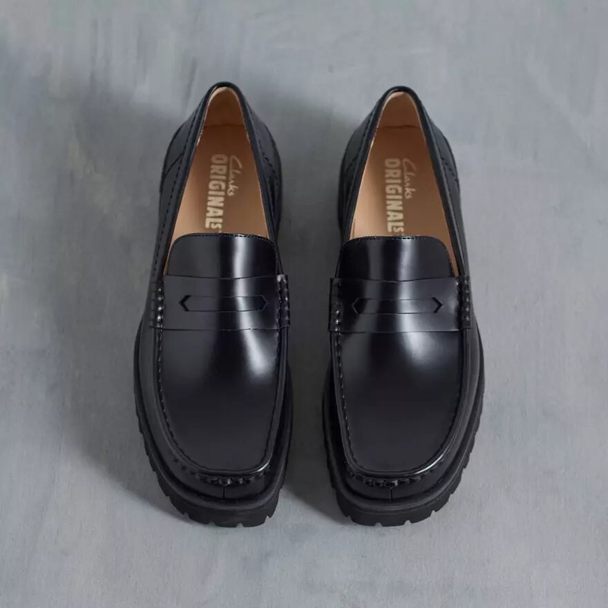 Mens Yukoner Penny Black Leather Loafers Mens Yukoner Penny Black Leather Loafers
