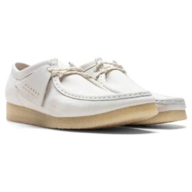 Wallabee “Off White Nubuck” 26166299