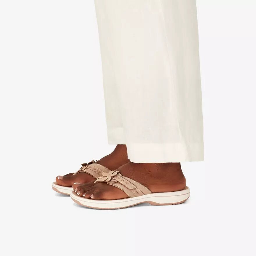 Women’s Breeze Opal Sand Cloudsteppers™ Flip Flops Women’s Breeze Opal Sand Cloudsteppers™ Flip Flops