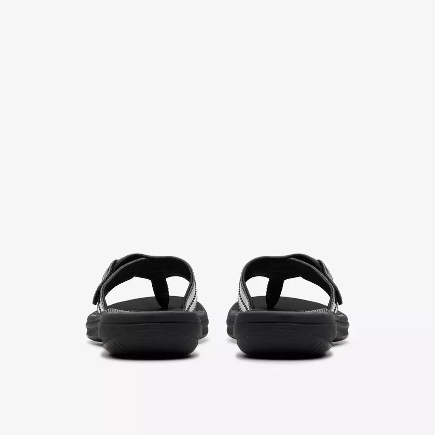 Women’s Breeze Reyna Black Patent Cloudsteppers™ Flip Flops Women’s Breeze Reyna Black Patent Cloudsteppers™ Flip Flops