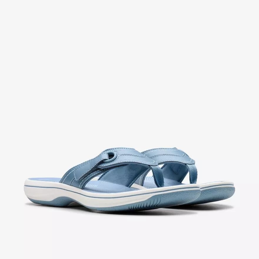 Women’s Breeze Reyna Denim Cloudsteppers™ Flip Flops Women’s Breeze Reyna Denim Cloudsteppers™ Flip Flops