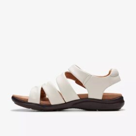 Women’s Kitly Ave off White Leather Flat Sandals