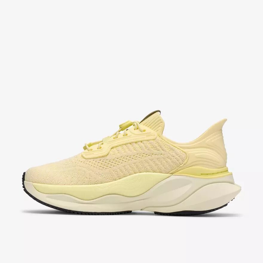 Women’s Pace Rise Pale Yellow Sneaker Us Women’s Pace Rise Pale Yellow Sneaker Us