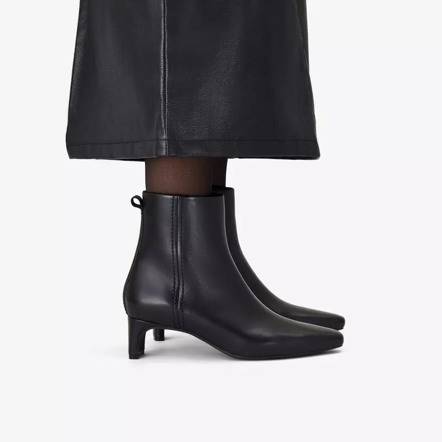 Womens Edina up Black Leather Ankle Boots Womens Edina up Black Leather Ankle Boots