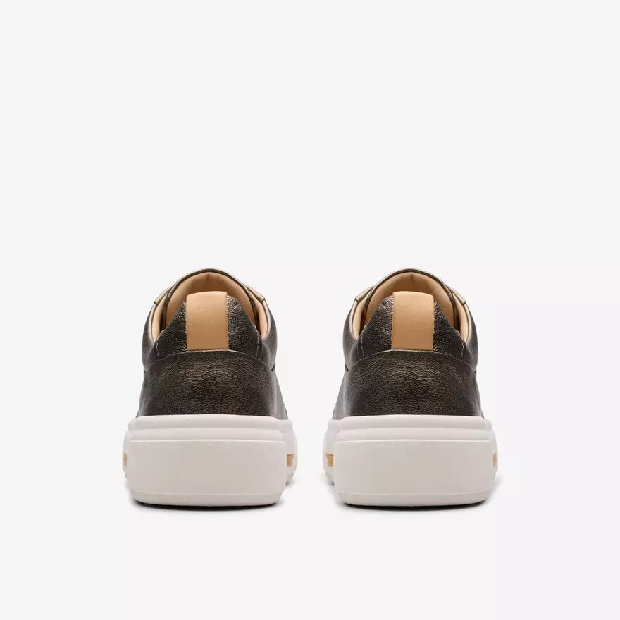 Womens Hollyhock Walk Metallic Sneakers Womens Hollyhock Walk Metallic Sneakers