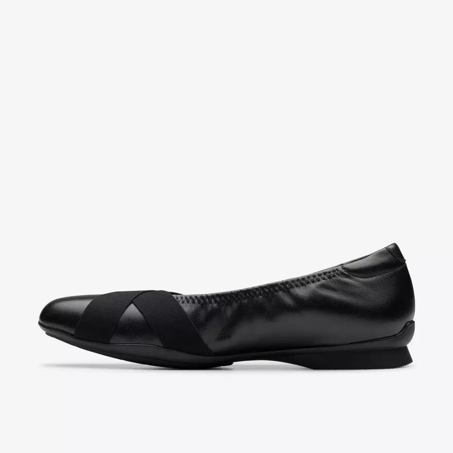 Womens Jazmynn Gem Black Leather Flats Womens Jazmynn Gem Black Leather Flats