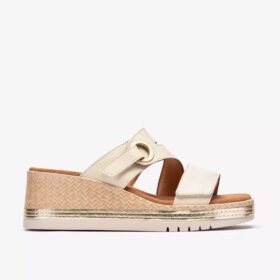 Womens Kidiki Cove Cream Leather Wedges