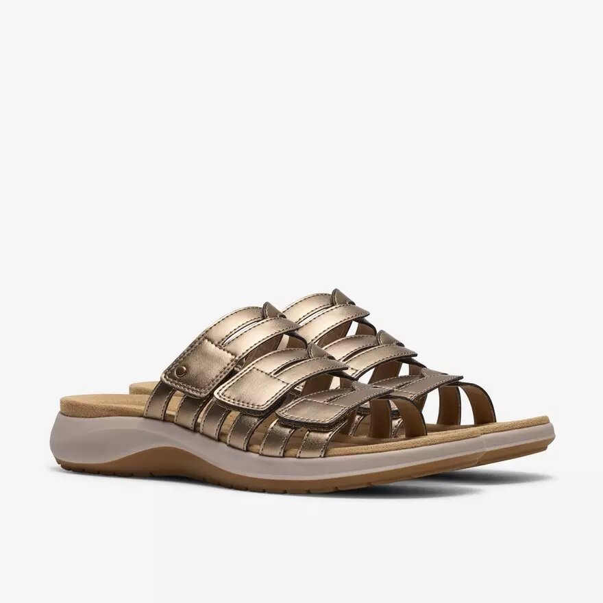 Womens Maelynn Abby Gold Metallic Flat Sandals Womens Maelynn Abby Gold Metallic Flat Sandals