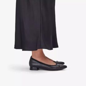 Womens Natalyn Dk Black Leather Slip-Ons
