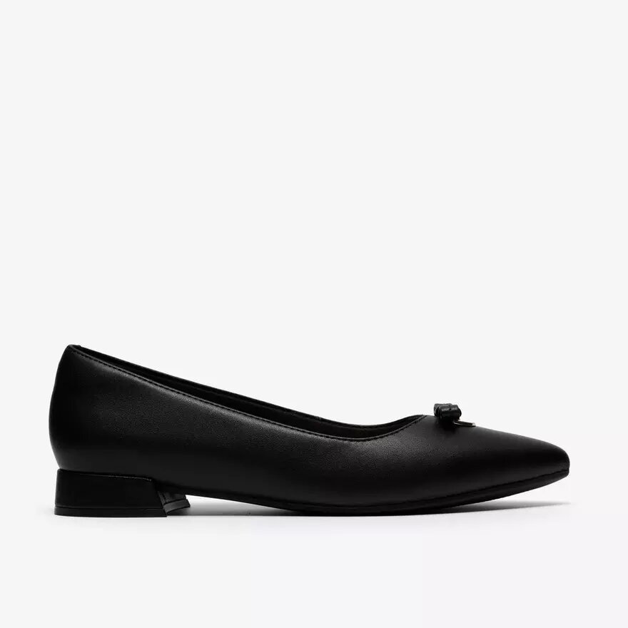 Womens Natalyn Trim Black Leather Slip-Ons Womens Natalyn Trim Black Leather Slip-Ons