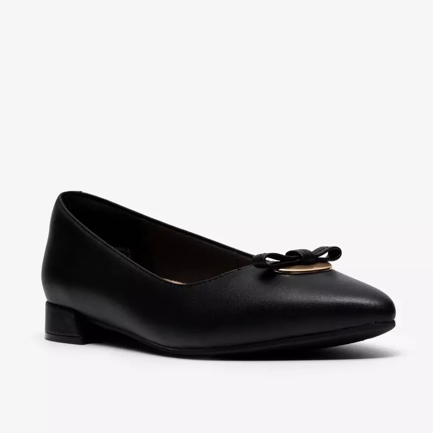 Womens Natalyn Trim Black Leather Slip-Ons Womens Natalyn Trim Black Leather Slip-Ons
