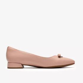 Womens Natalyn Trim Light Pink Leather Slip-Ons
