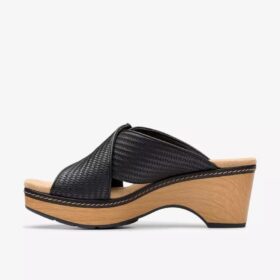 Womens Seannah Nora Black Interest Wedges