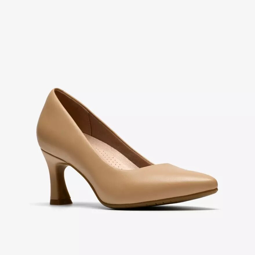 Womens Tammitha Eve Beige Leather Pumps Womens Tammitha Eve Beige Leather Pumps