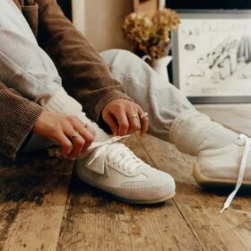 Womens Tor Low off White Suede Lace up Shoes