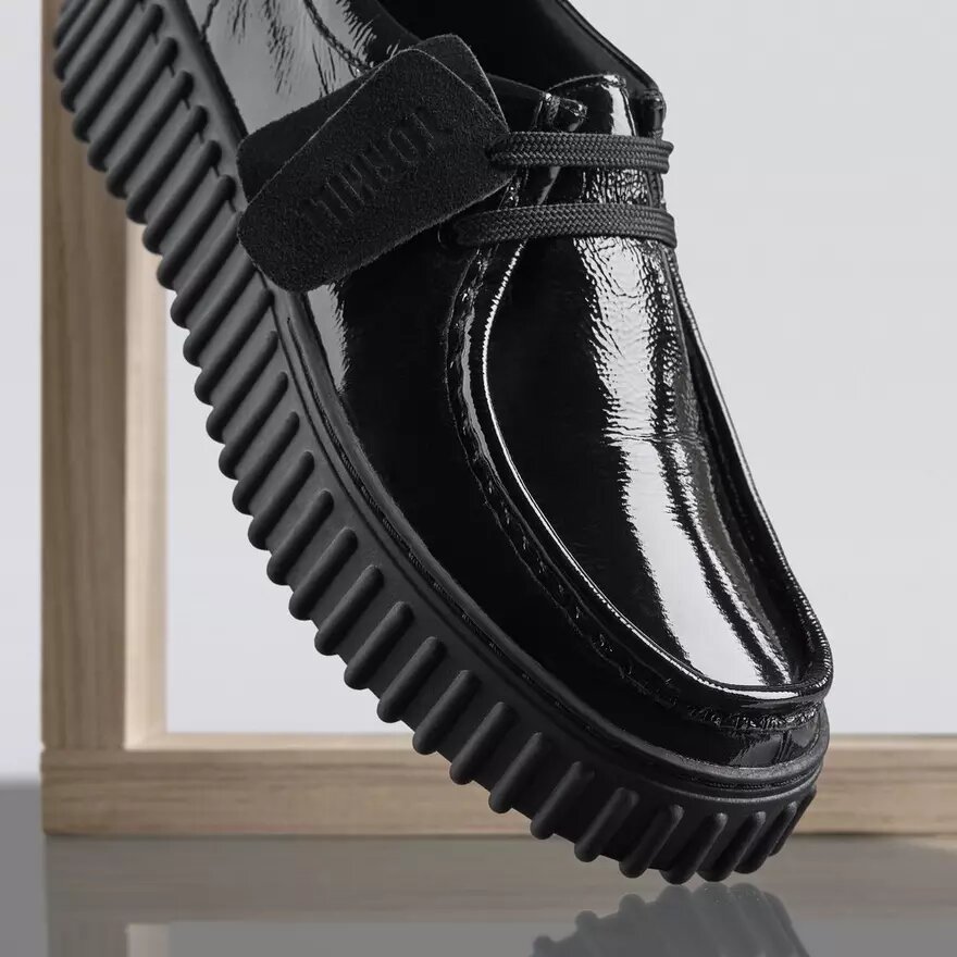 Womens Torhill Bee Black Patent Wallabee Womens Torhill Bee Black Patent Wallabee