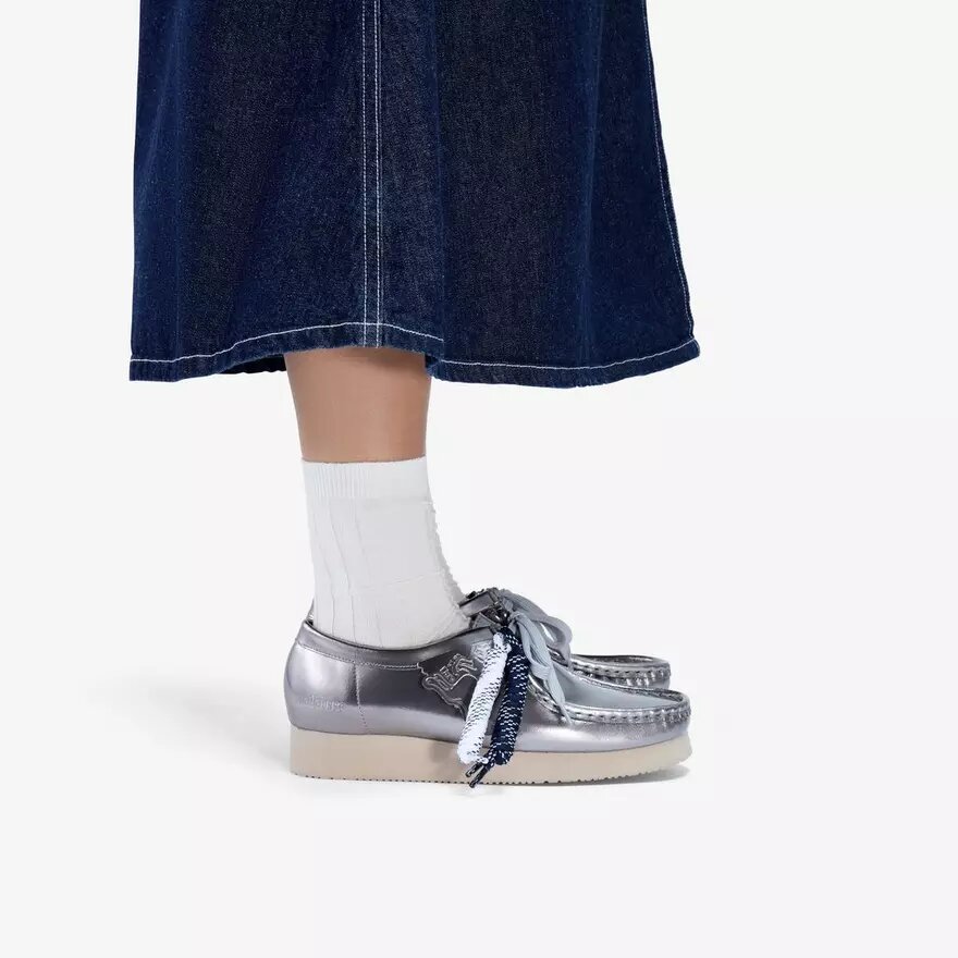 Womens Wallabee 2604 Silver Patent Wallabees Womens Wallabee 2604 Silver Patent Wallabees