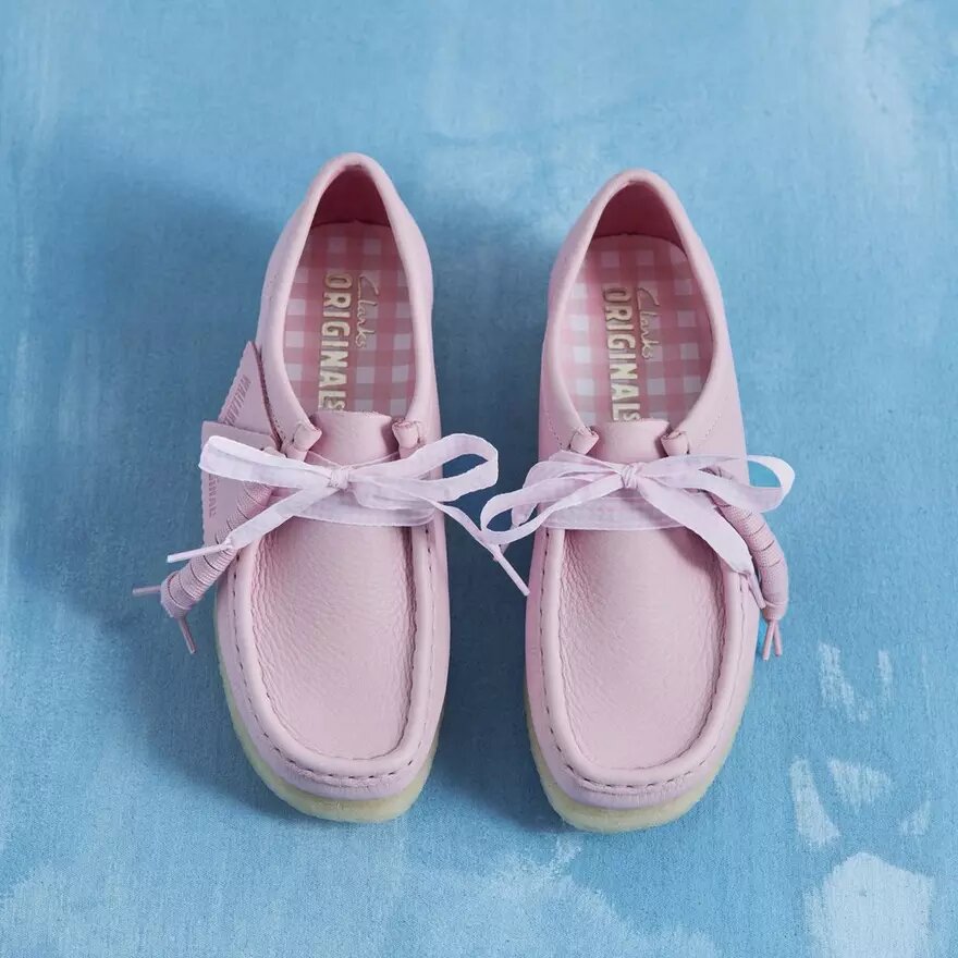 Womens Wallabee Baby Pink Leather Wallabees Womens Wallabee Baby Pink Leather Wallabees