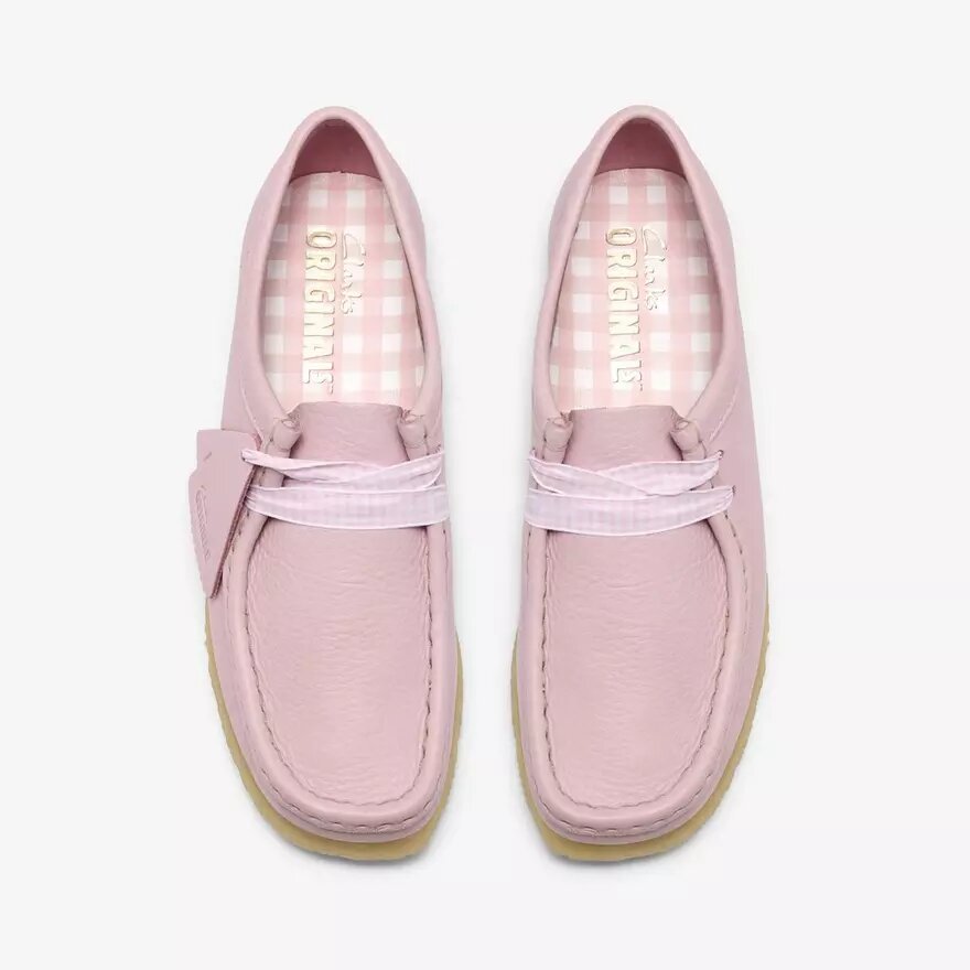 Womens Wallabee Baby Pink Leather Wallabees Womens Wallabee Baby Pink Leather Wallabees