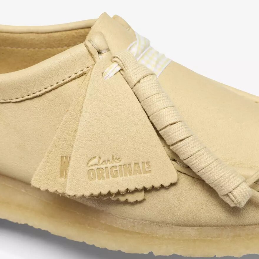 Womens Wallabee Pale Yellow Leather Womens Wallabee Pale Yellow Leather