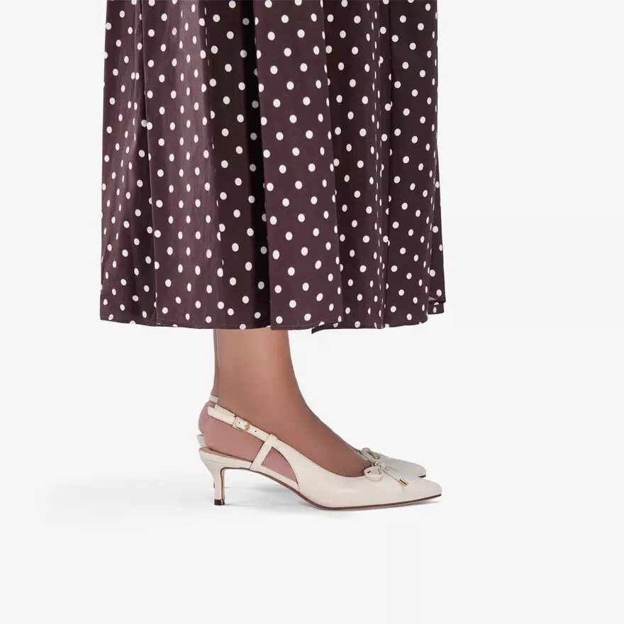 Womens Zarey Bow Cream Leather Pumps Womens Zarey Bow Cream Leather Pumps